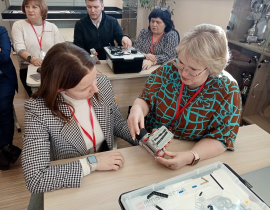 Образцы используемого материала.